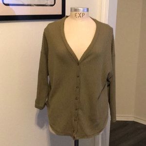 Forever 21 waffle weave button down shirt